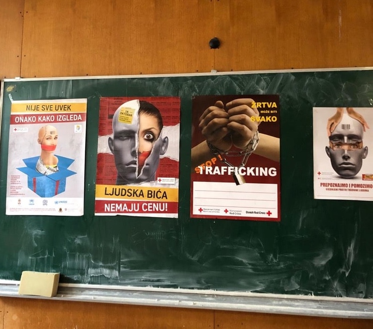 САРАДЊА СА ЦРВЕНИМ КРСТОМ КРАЉЕВА-ПРЕДАВАЊЕ НА ТЕМУ ТРГОВИНЕ ЉУДИМА
